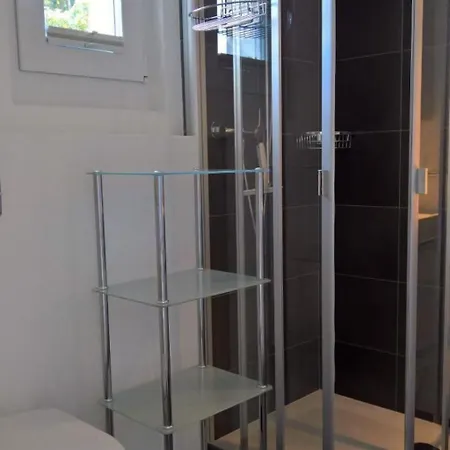 An Traumlage Mit Tessinerflair By Interhome Appartement