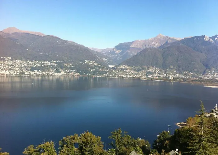 An Traumlage Mit Tessinerflair By Interhome Apartamento Gambarogno